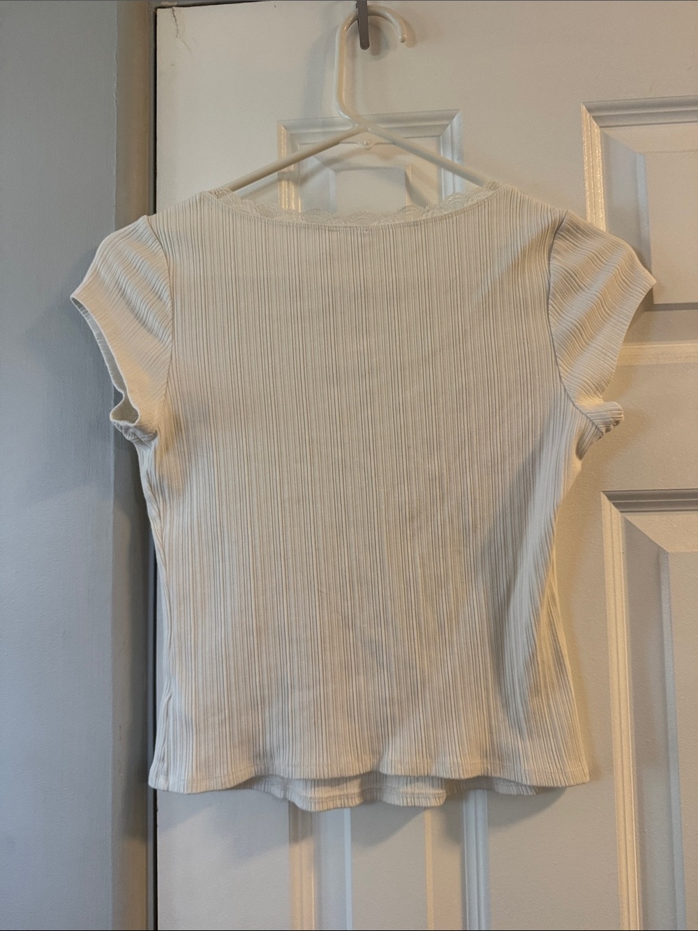 Garage Cream Ribbed Scoop Neck Tee with Lace Trim - Picture 4 of 4